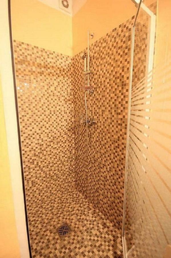 Apartamento Chez Colac Aviñón Exterior foto